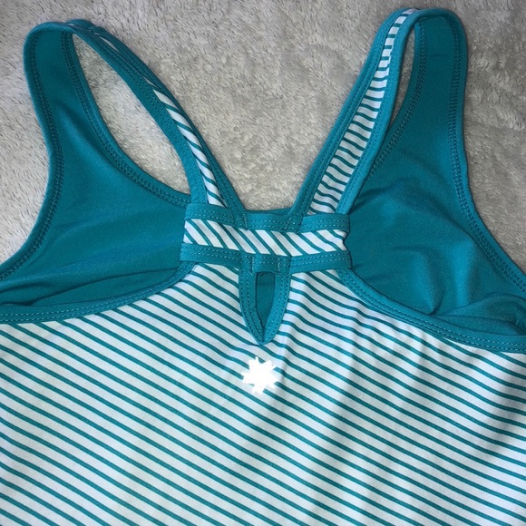 Tek Gear workout tank - Picture 4 of 6